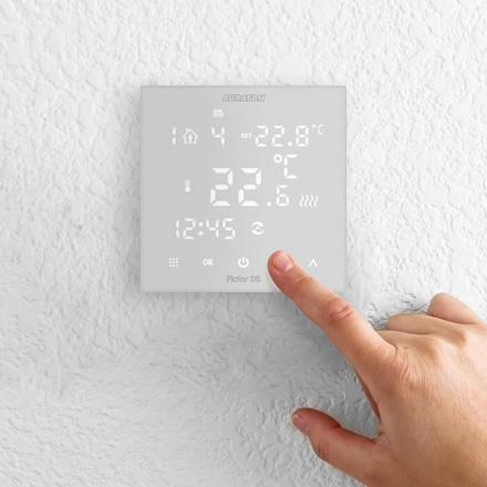 Проводной недельный регулятор температуры Auraton PICTOR DS (белый)