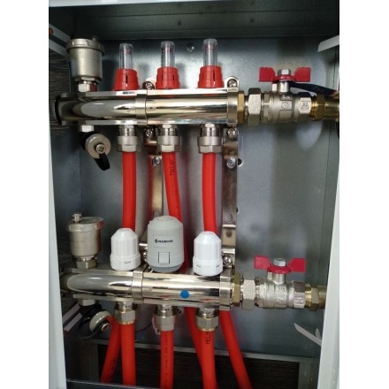 Шкаф коллекторный Ondo ШРВ-03 670x125x744