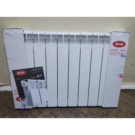 Радиатор биметаллический Рифар Alp 500 в интерьере