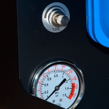 Система обратного осмоса Гейзер Маэстро 4000