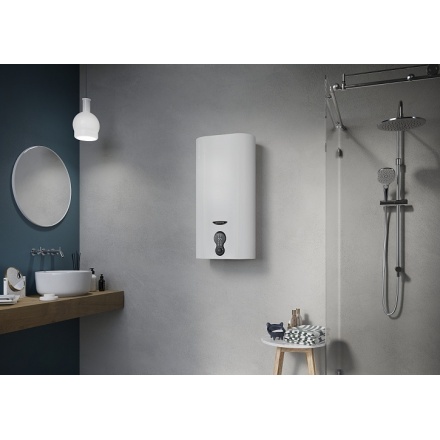 Водонагреватель Ariston Lexis 100