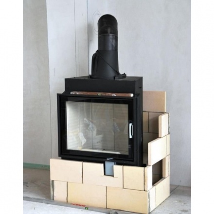 Каминная топка Austroflamm 75x57 K распашная дверца, плоское стекло