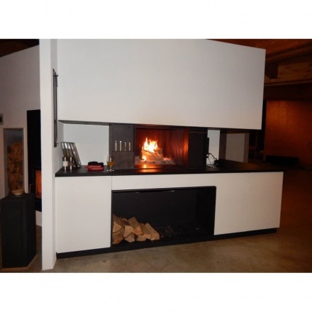 Топка-камин Brunner Urfeuer 50/66 кухонный с грилем, функциональными нишами , открытая