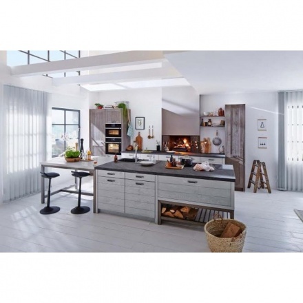 Топка-камин Brunner Urfeuer 50/66 кухонный с грилем, функциональными нишами , открытая