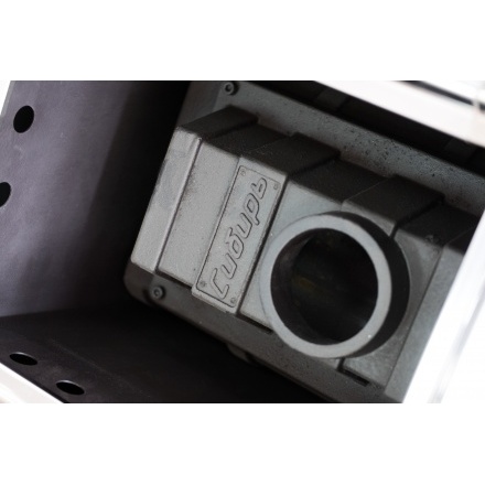 Печь банная Сибирь-24 с чугунной дверцей (конвекционная)