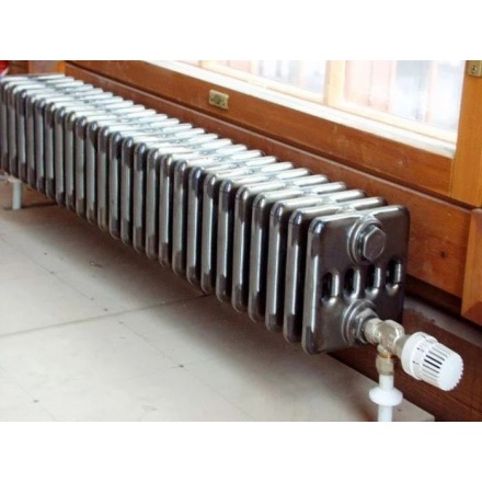 Радиатор стальной трубчатый Zehnder Charleston 6040 210-400