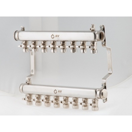 Коллекторная группа AV 8 выходов AVE134