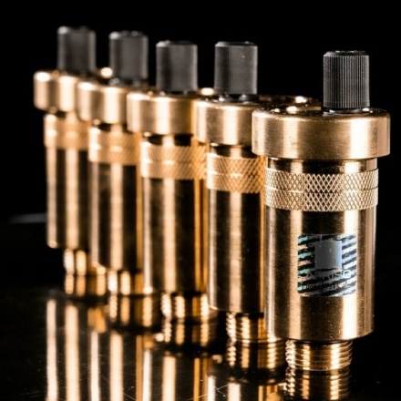 Автоматический воздухоотводчик Afriso 7773510