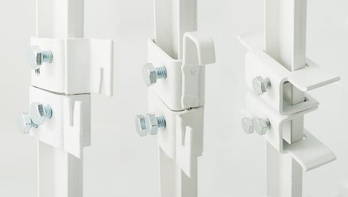 Кронштейн для стальных радиаторов БПЛ007-1 с креплением за ухваты снаружи