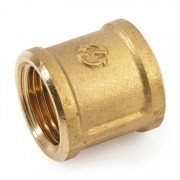 Муфта латунная 1/4" с внутренней резьбой GENERAL FITTINGS (260046H020200A)