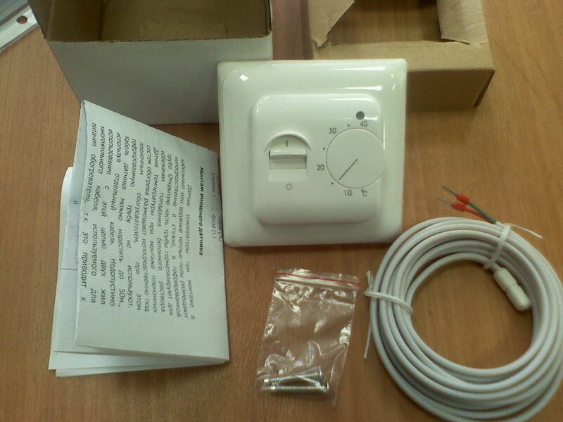 Терморегулятор EASTEC RTC 70.26